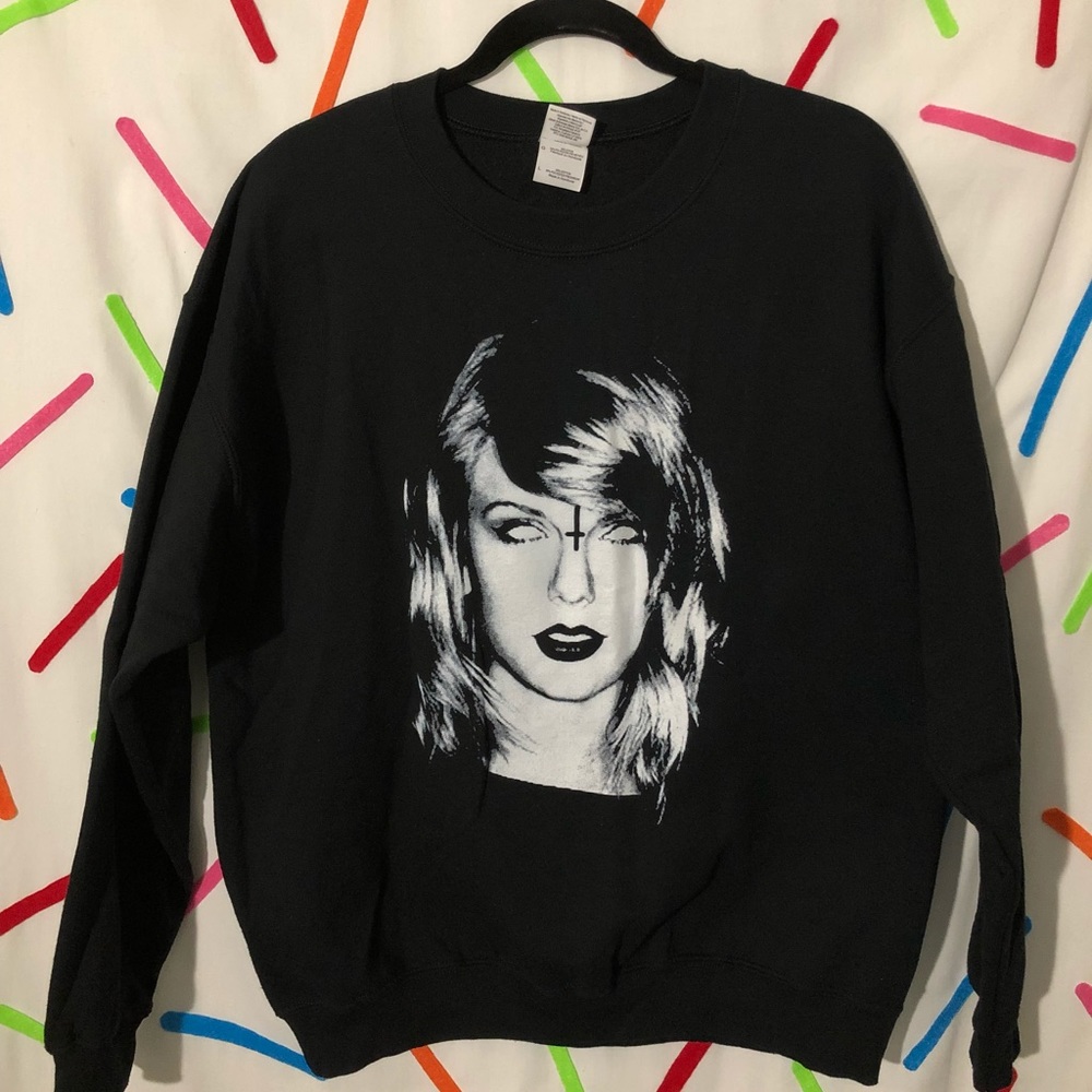 Taylor Swift Crewneck